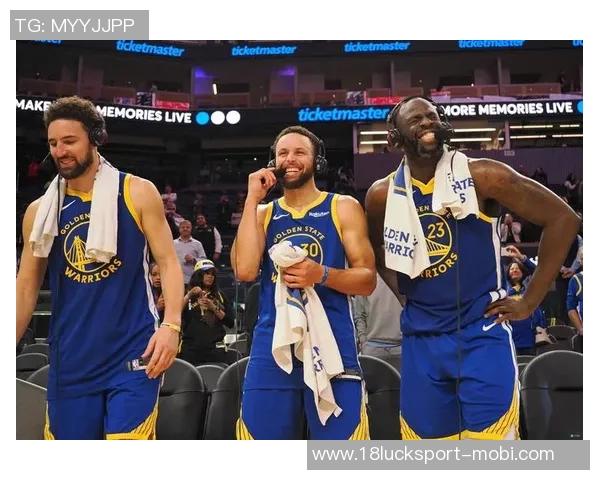 库里谈与克莱对抗关系称我们是竞争者仍然相信能赢得比赛 库里谈与克莱对抗关系称我们是竞争者仍然相信能赢得比赛