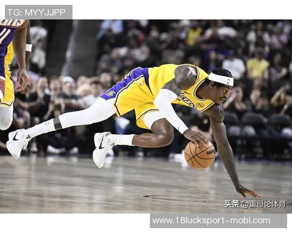 雷迪克分析猛龙防守失误八村因此获得良好出手机会 雷迪克分析猛龙防守失误八村因此获得良好出手机会