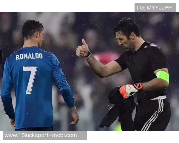 贝纳蒂亚回忆C罗深夜加练邀约自己选择回家而他坚持健身